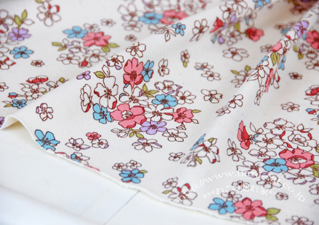 ニット生地,生地の通販,布,ねこの隠れ家,オリジナルニット,ハンドメイド