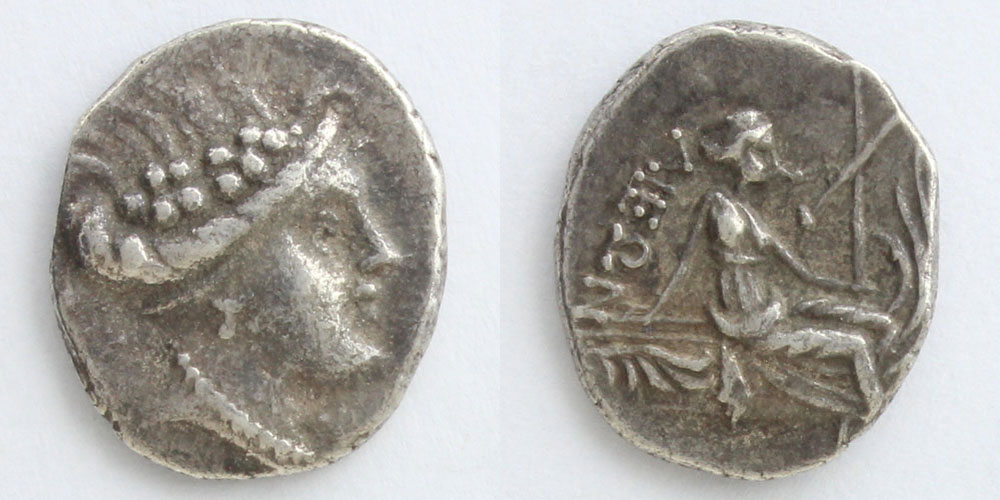 コインの洋書　　古代ローマ時代　他　硬貨　世界の金貨 ギャラリー：古代ローマ時代の小さなお宝 硬貨、ペンダント
