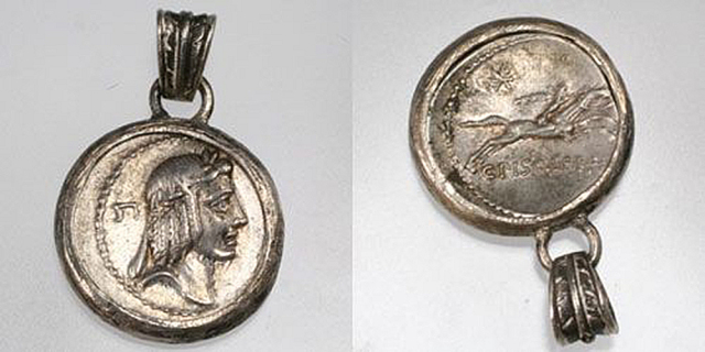 アポロ、ビガ・アンティークコイン／古代ギリシャの名作・2300年