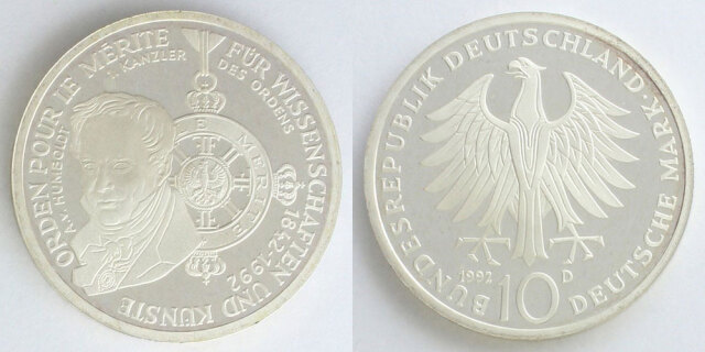 295649_01.jpg