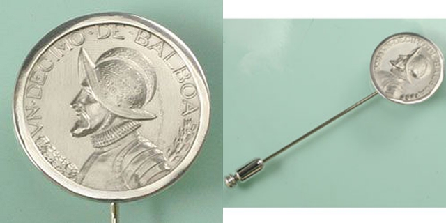 パナマ　1974　1/10バルボア　ラペルピン