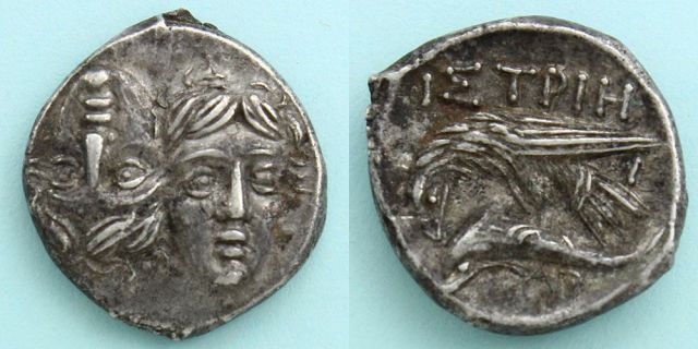 687777_01.jpg