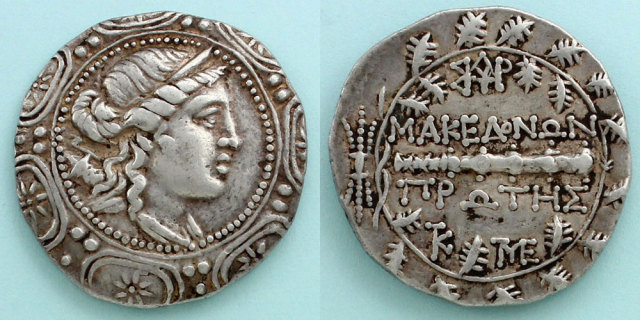 693679_01.jpg