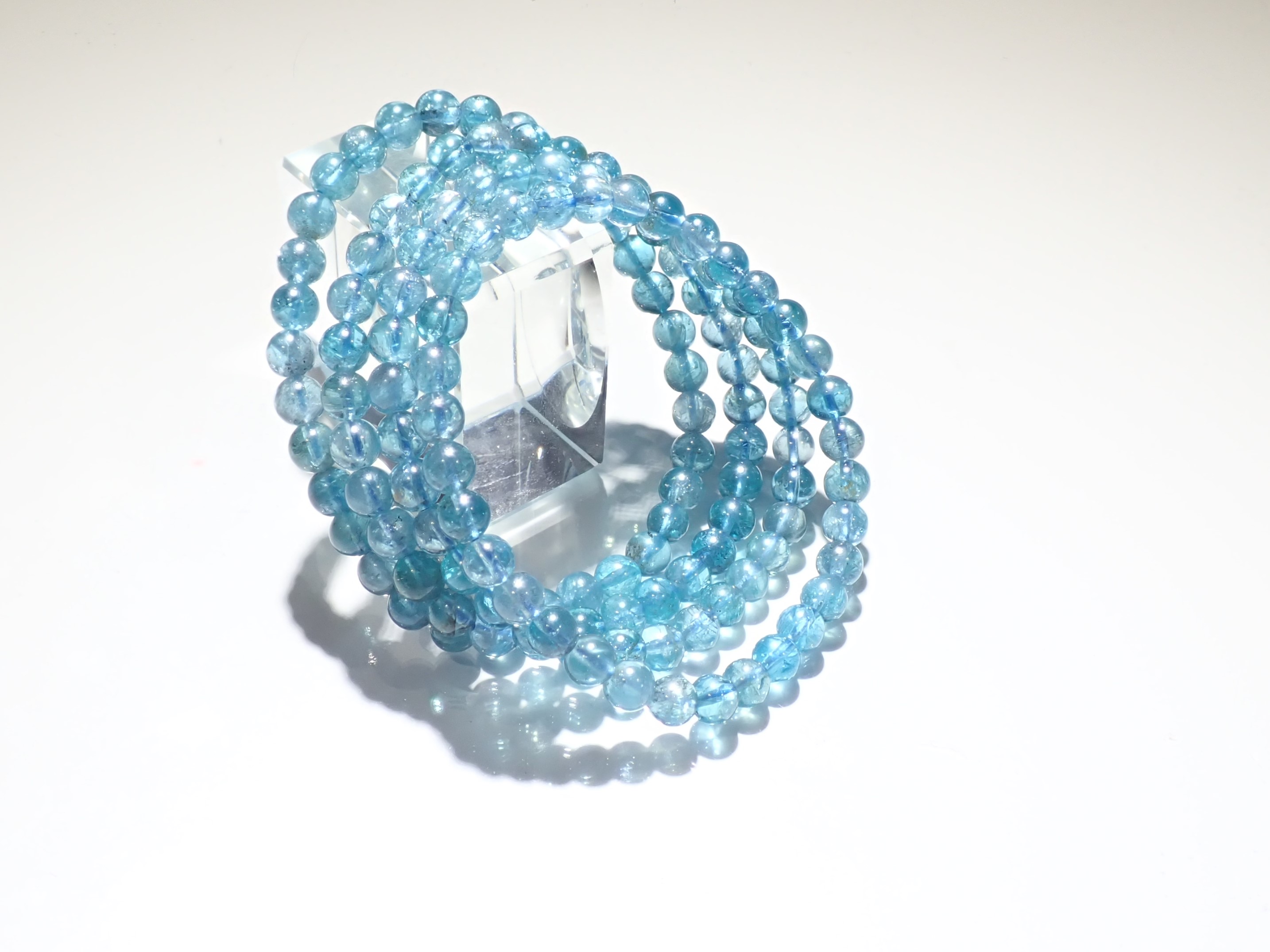 ミントブルーアパタイト