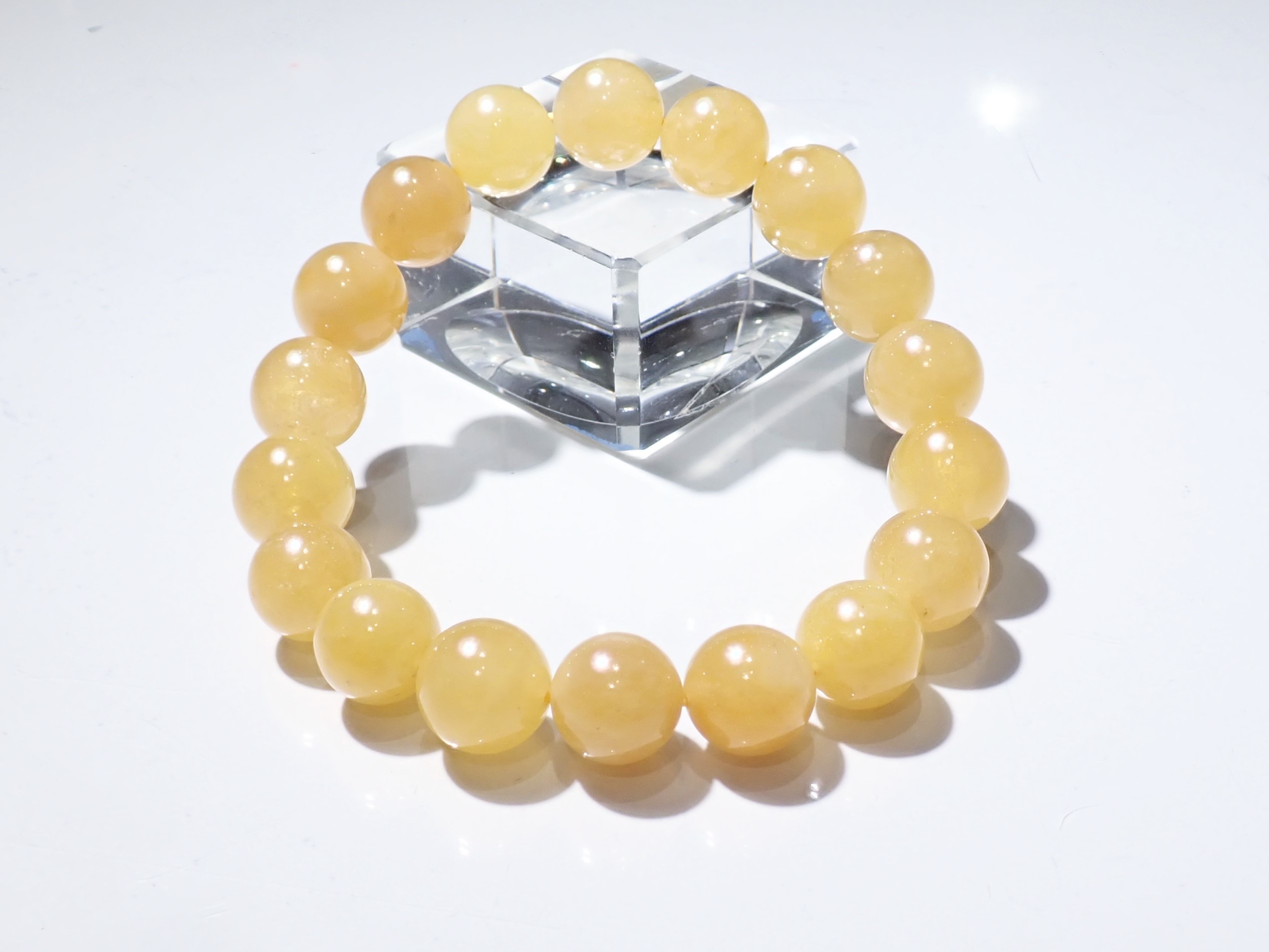 好評にて期間延長 希少石 レア微かにピンクのダンビュライト7 7mmブレスレット ブレスレット レディース 18 863 Www Cepeige Org