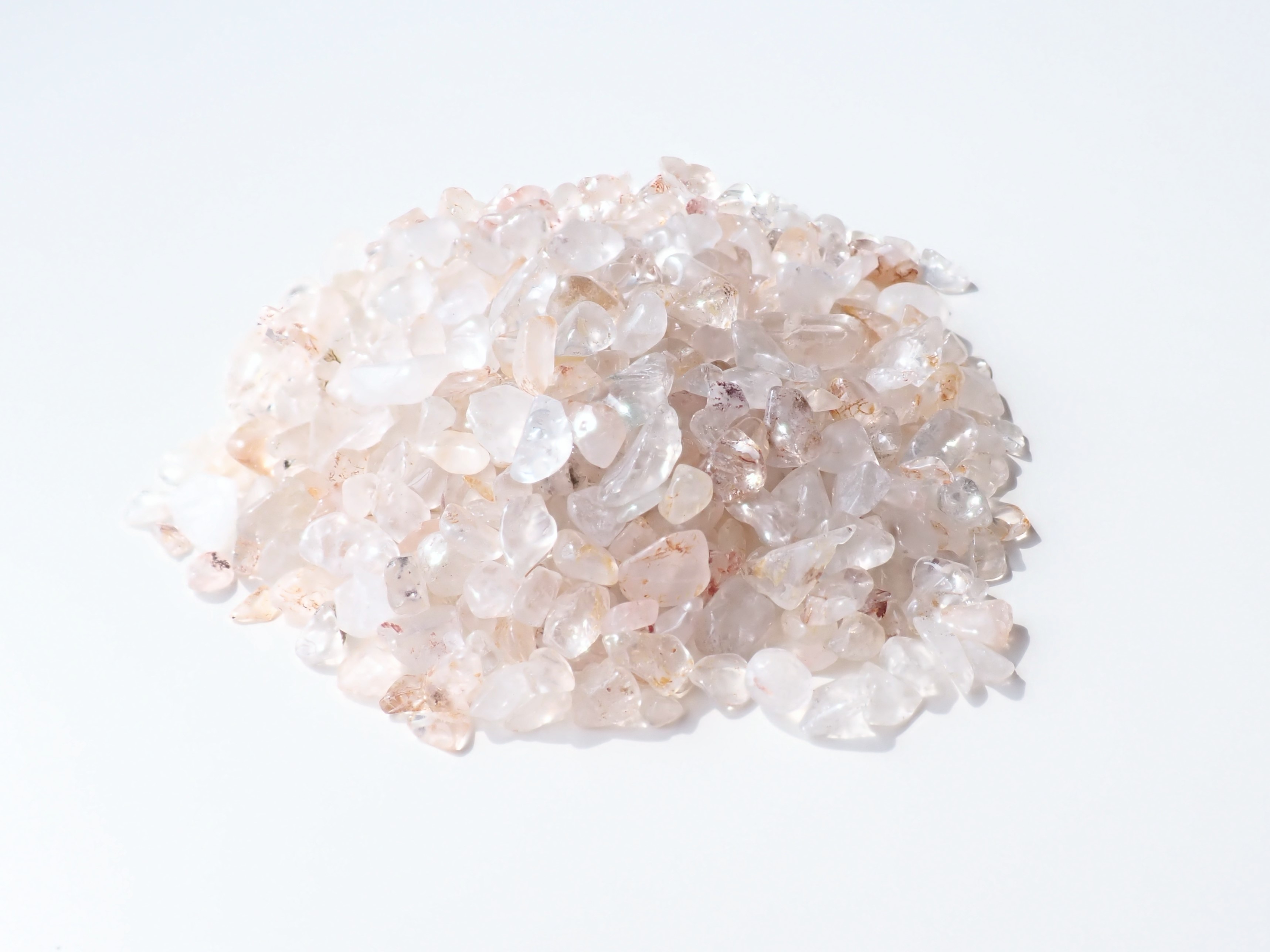 MG0507 【限定価格】 マニカラン産 ヒマラヤ水晶 さざれ 約1kg MG0507 【限定価格】 マニカラン産 ヒマラヤ水晶 さざれ 約1kg