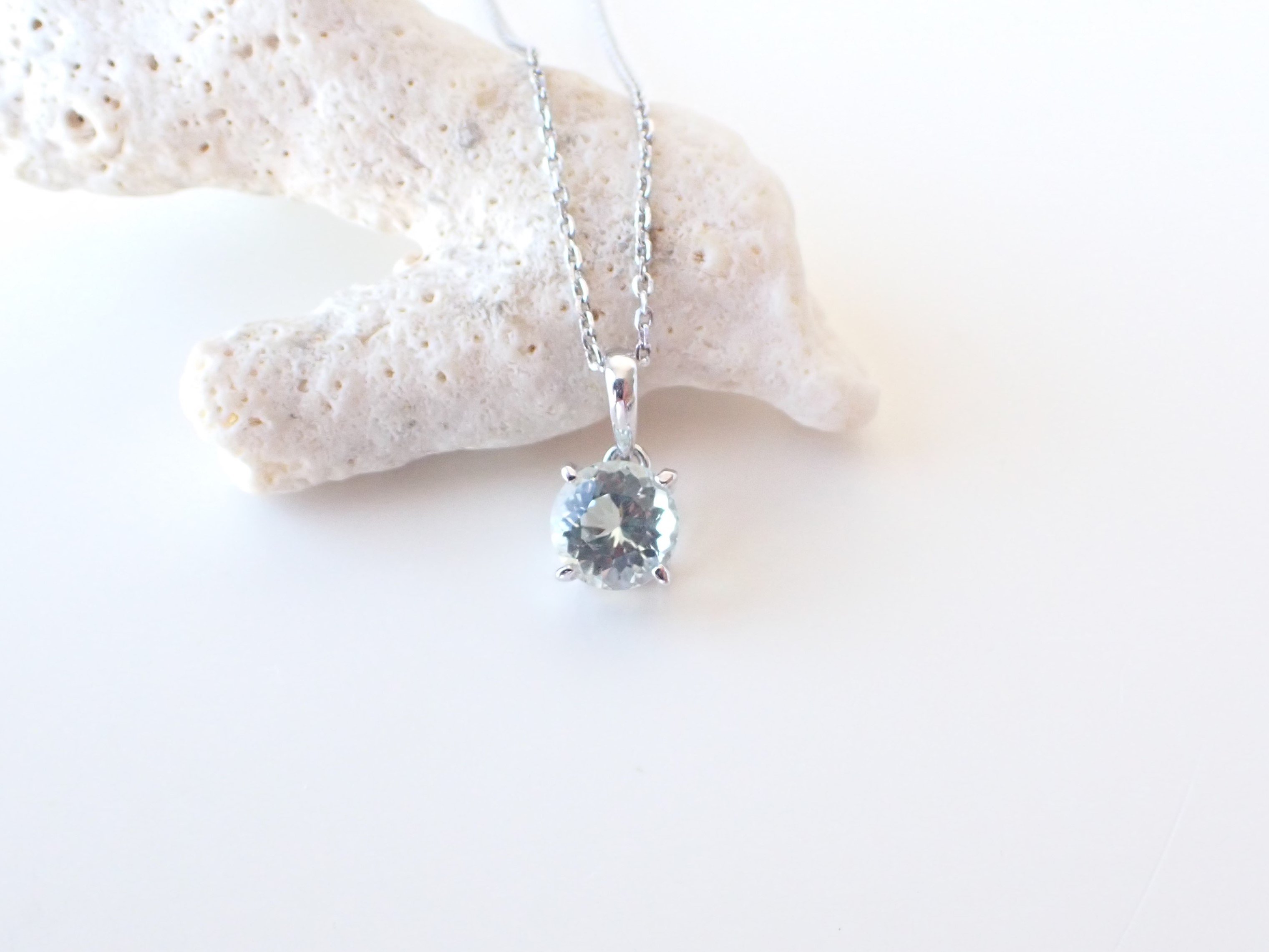 AB3430　モンテブラサイト　１．２１４ｃｔ　ペンダントトップ　☆ソーティング付き☆