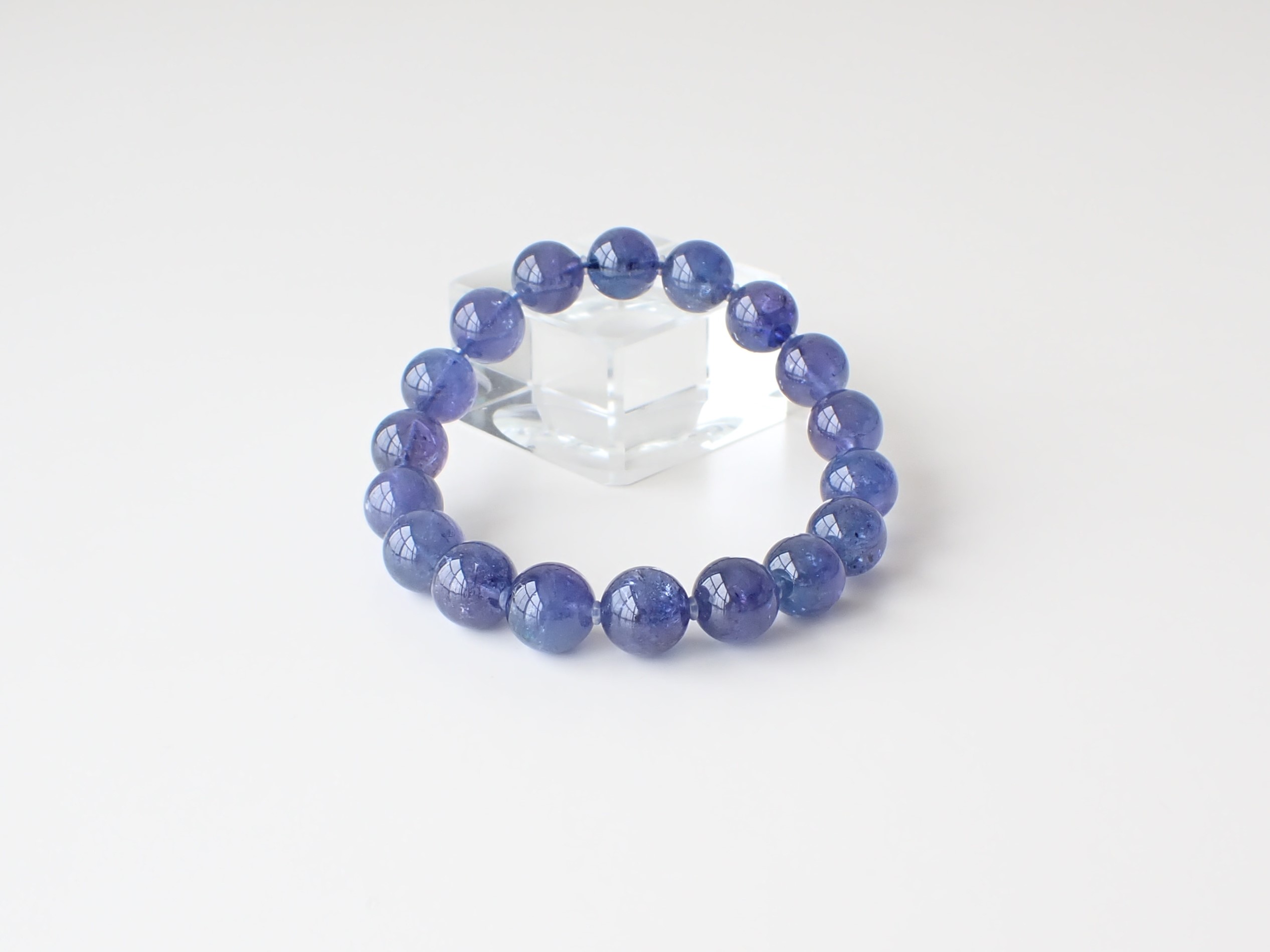 タンザナイトブレスレット