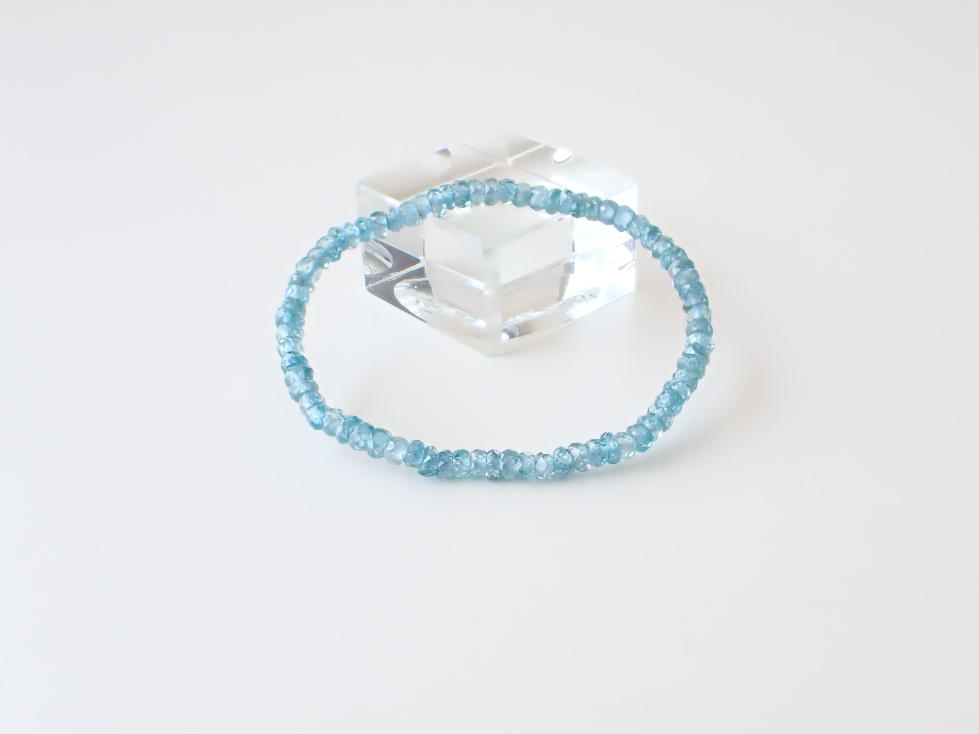 ZG0009　ブルージルコン　ボタンカット　ブレスレット　