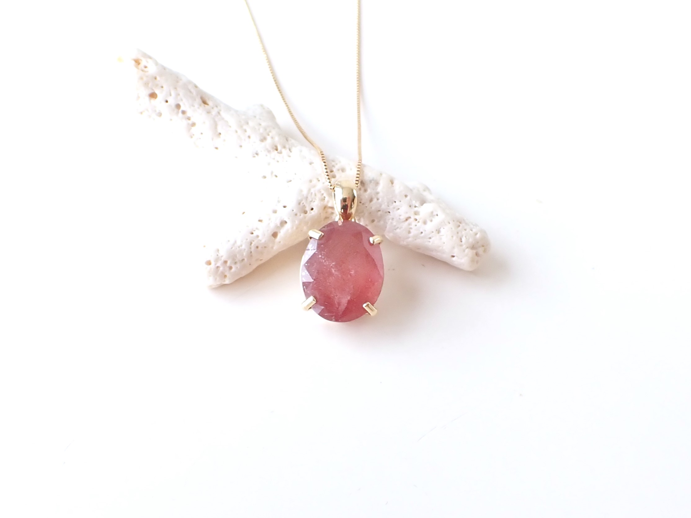 ストロベリークォーツ SU0170 【プレミアム】 メキシコ ソノラ産 ストロベリークォーツ