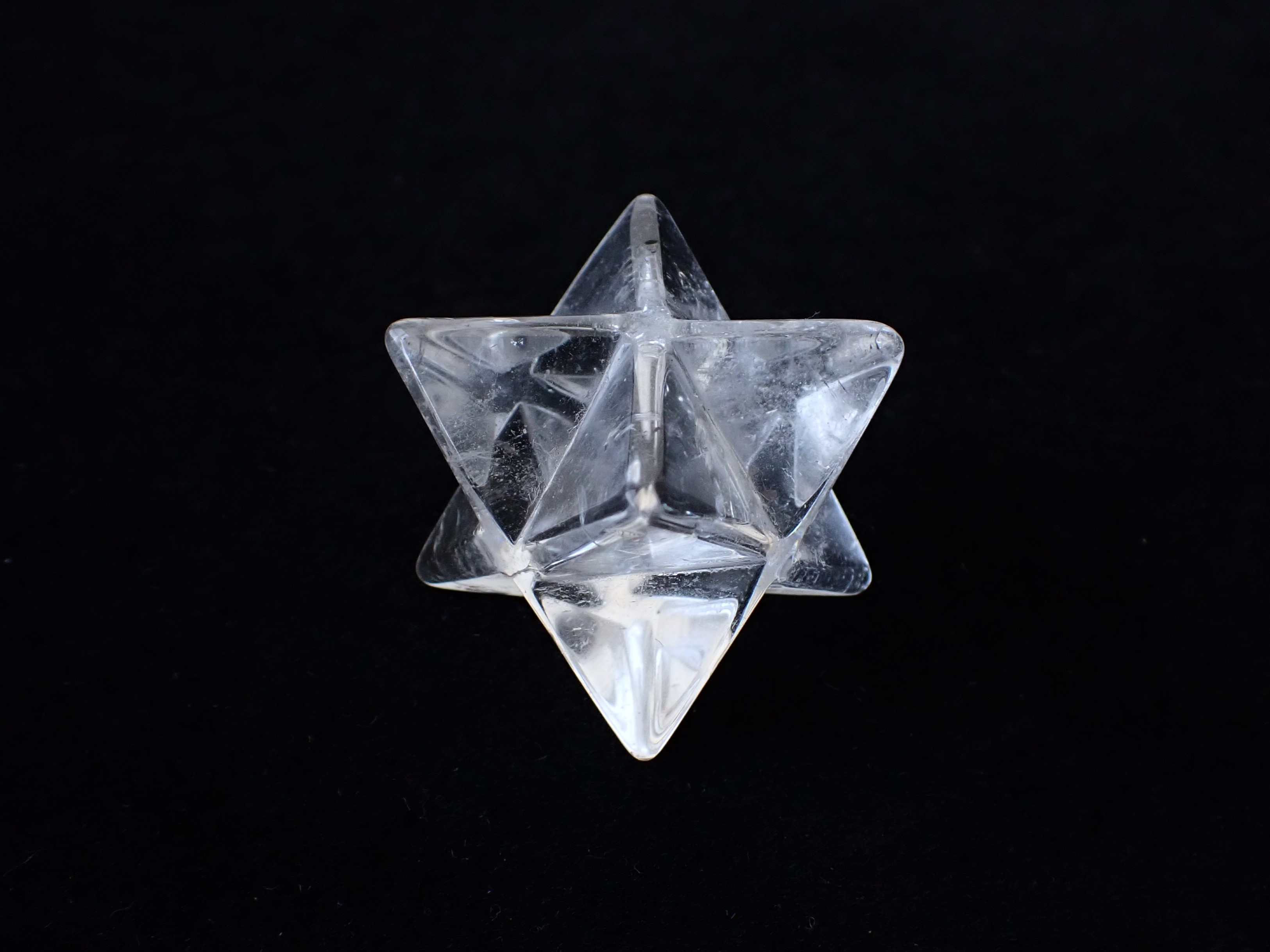 AB4134　マカバスター／ブラジル産　水晶　４１ｍｍ