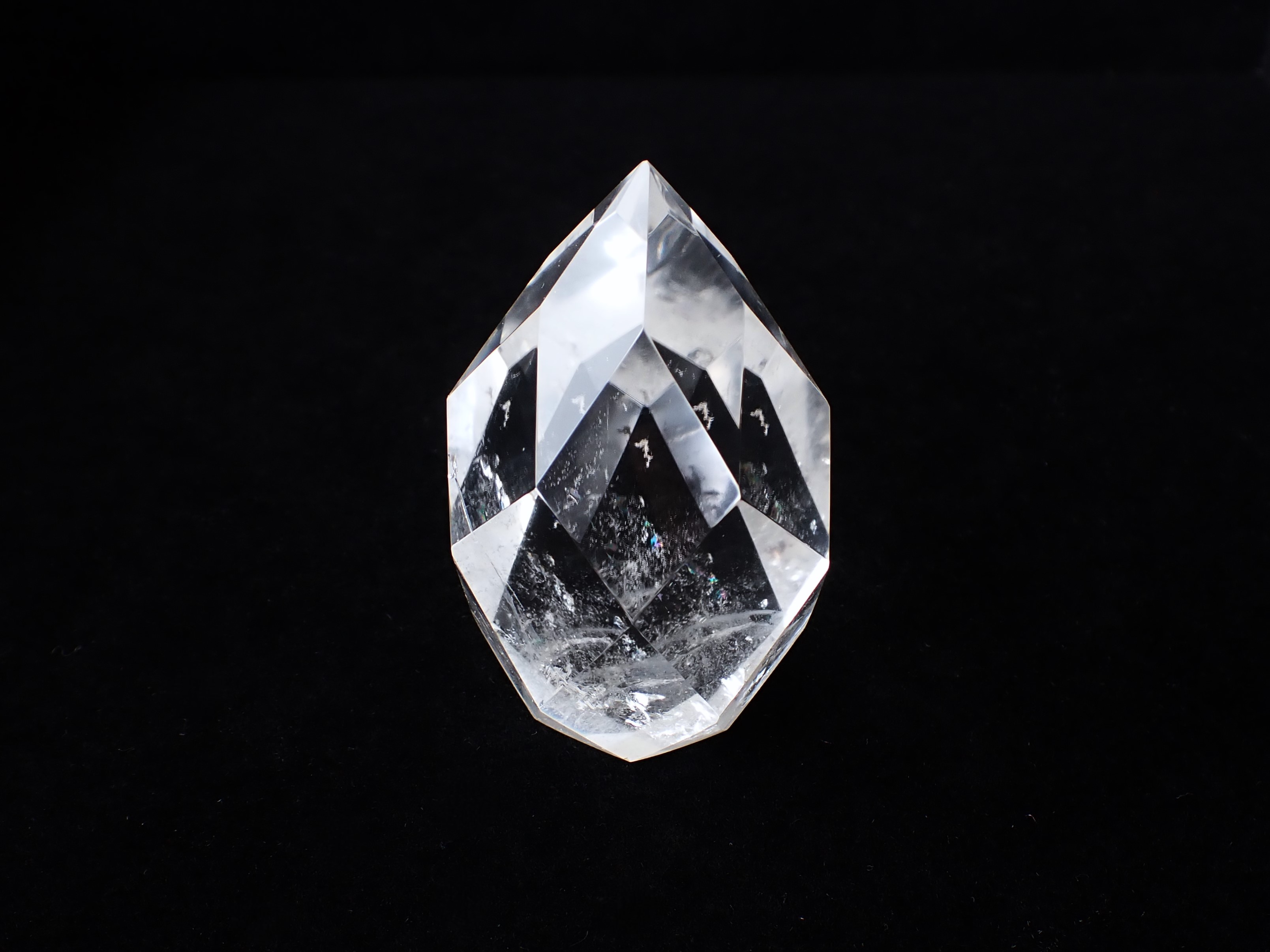 レムリアシードクリスタルティアーカット