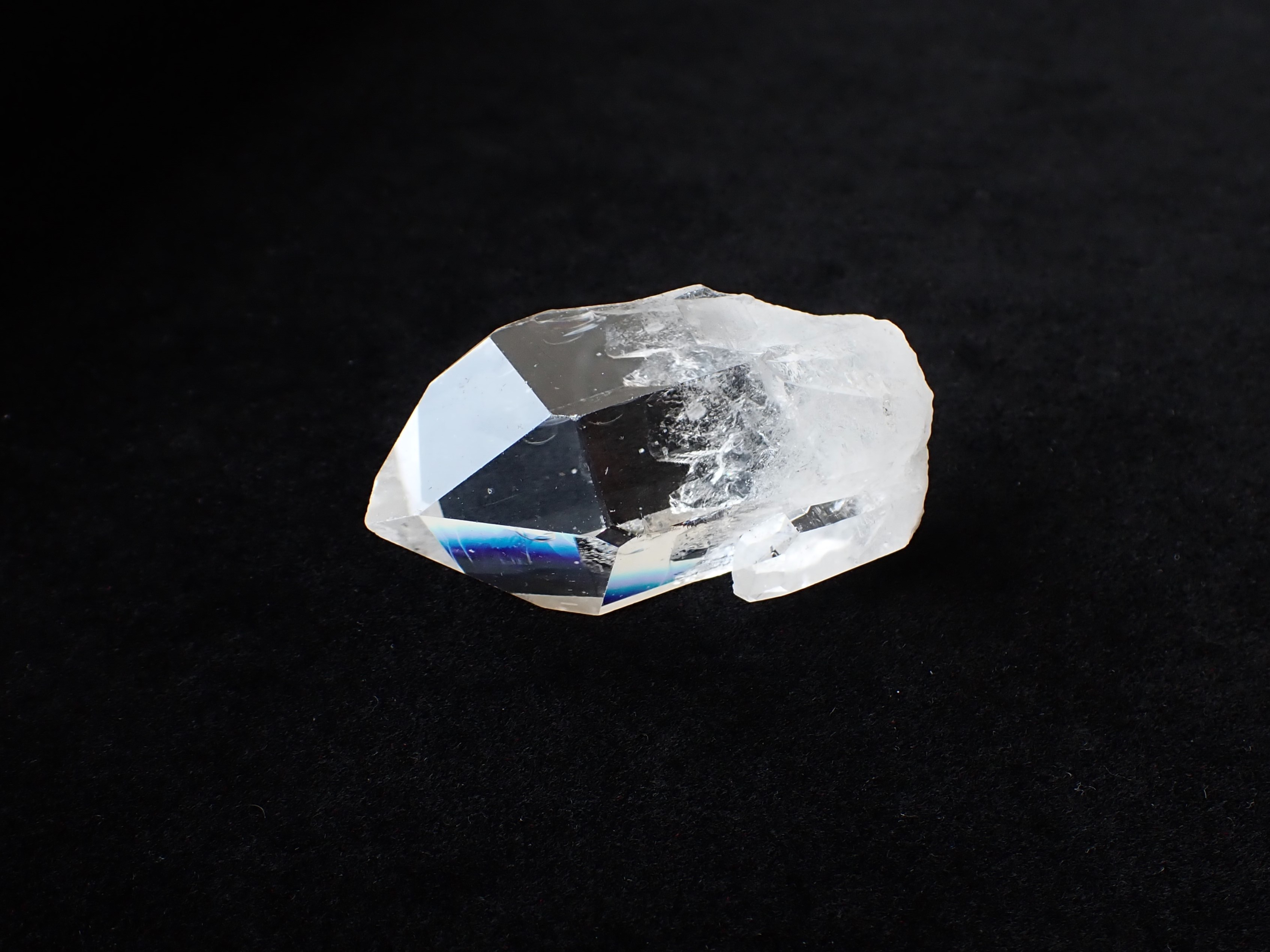 トマスゴンサガ産水晶