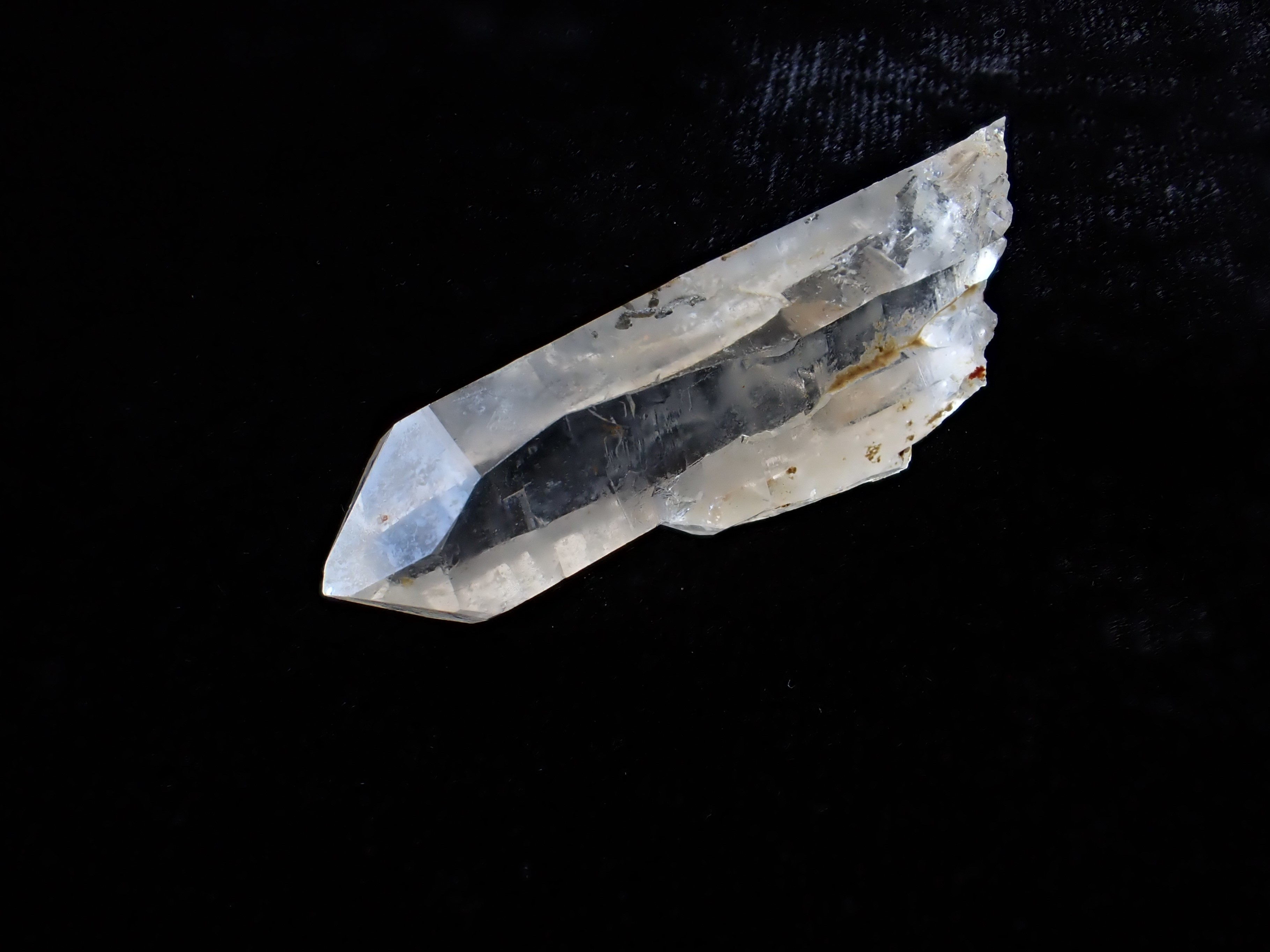 MP0033　タンザニア産　モンドクォーツ　１２．４ｇ　◇ネコポス対応可◇