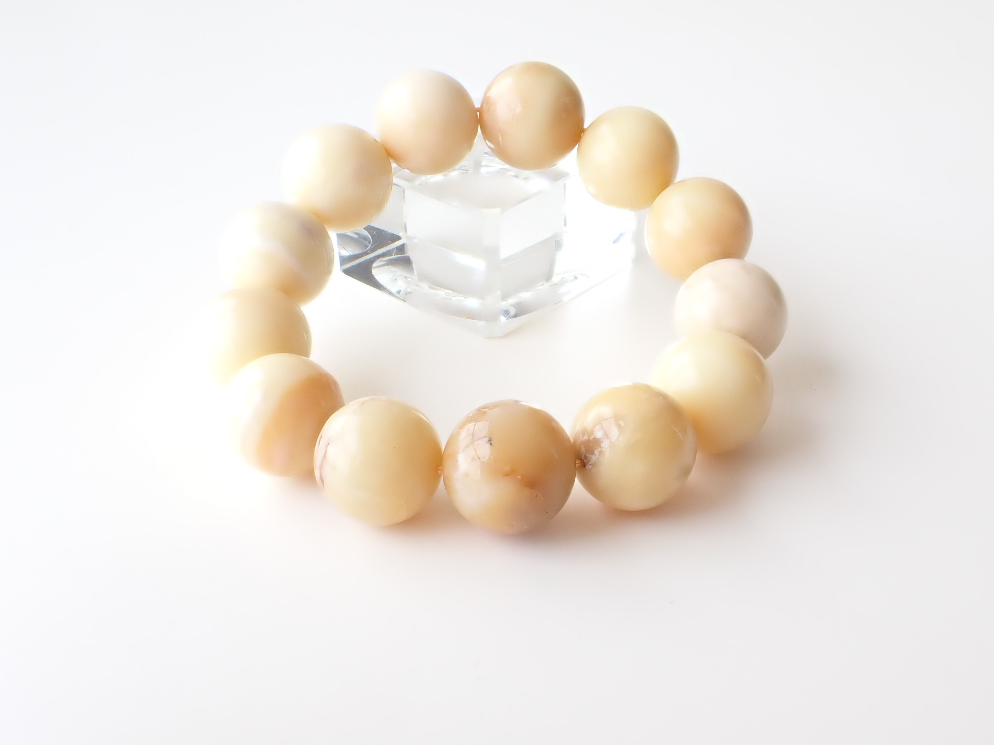 PB0094　イエローオパール　１６．５ｍｍ～１７ｍｍ　ブレスレット　◇ネコポス対応可◇