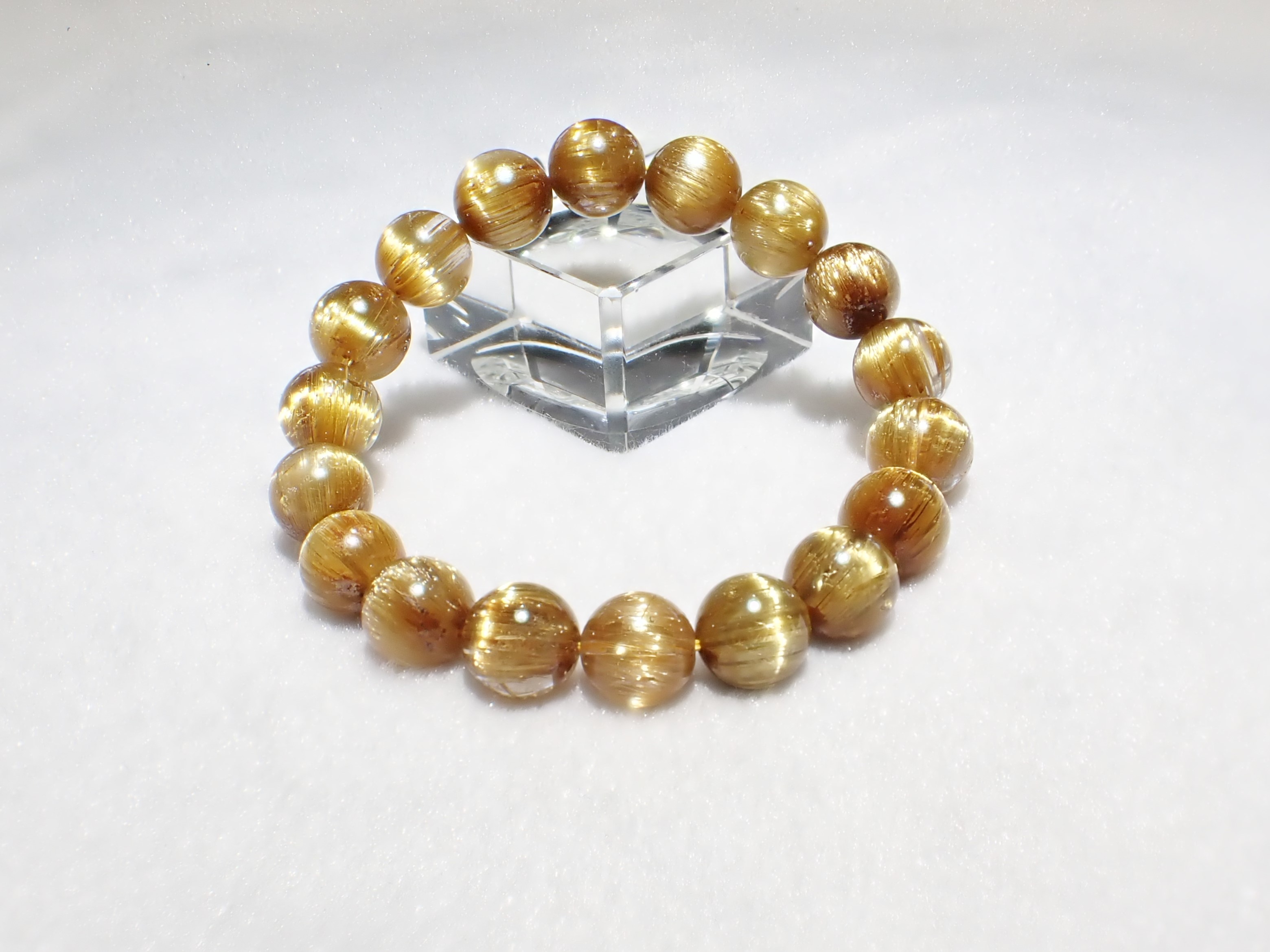 RE0620　【プレミアム】　キャッツアイゴールドルチルクォーツ　１２ｍｍ　ブレスレット