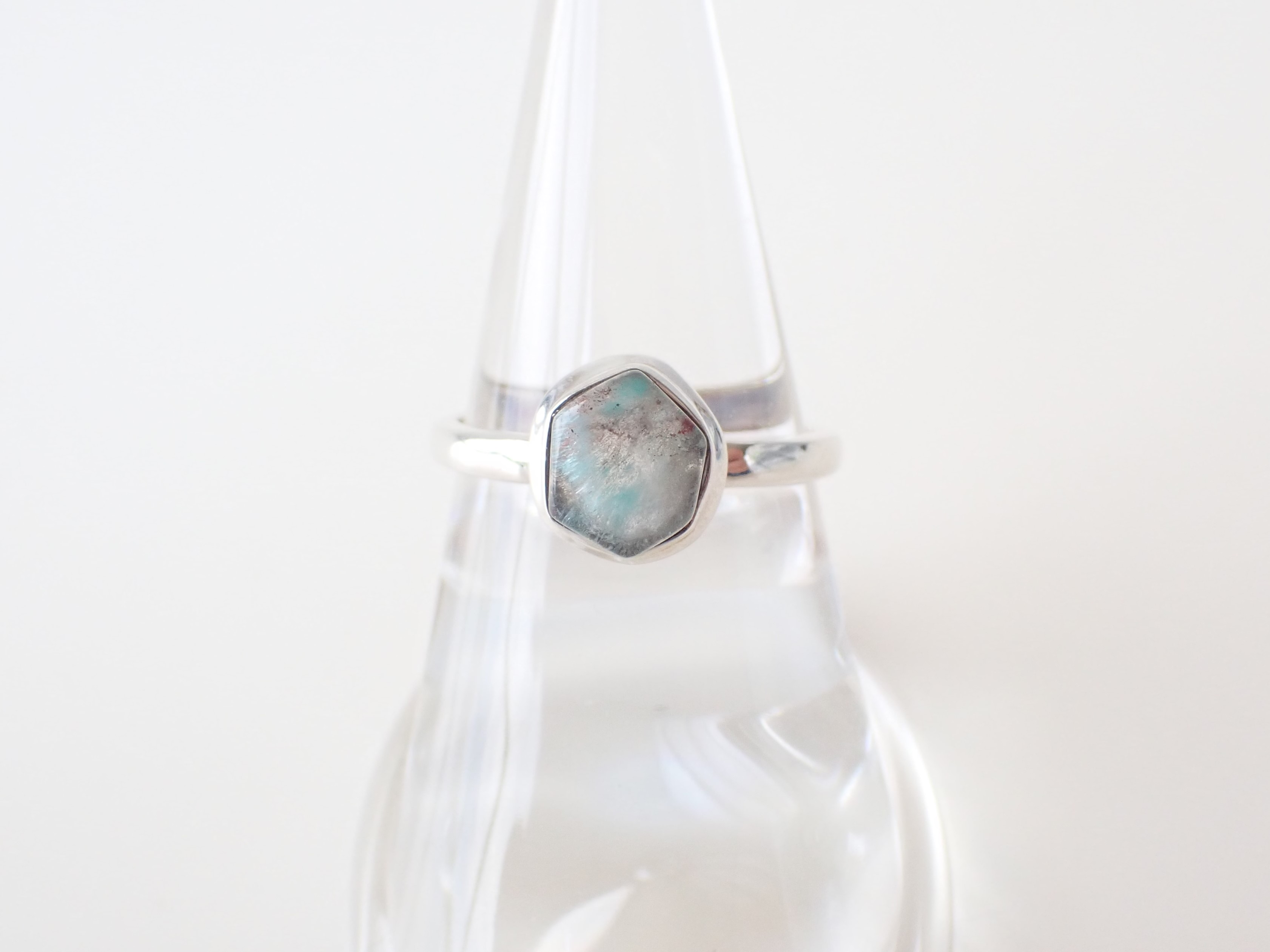 IC0053 アホイトインクォーツ リング