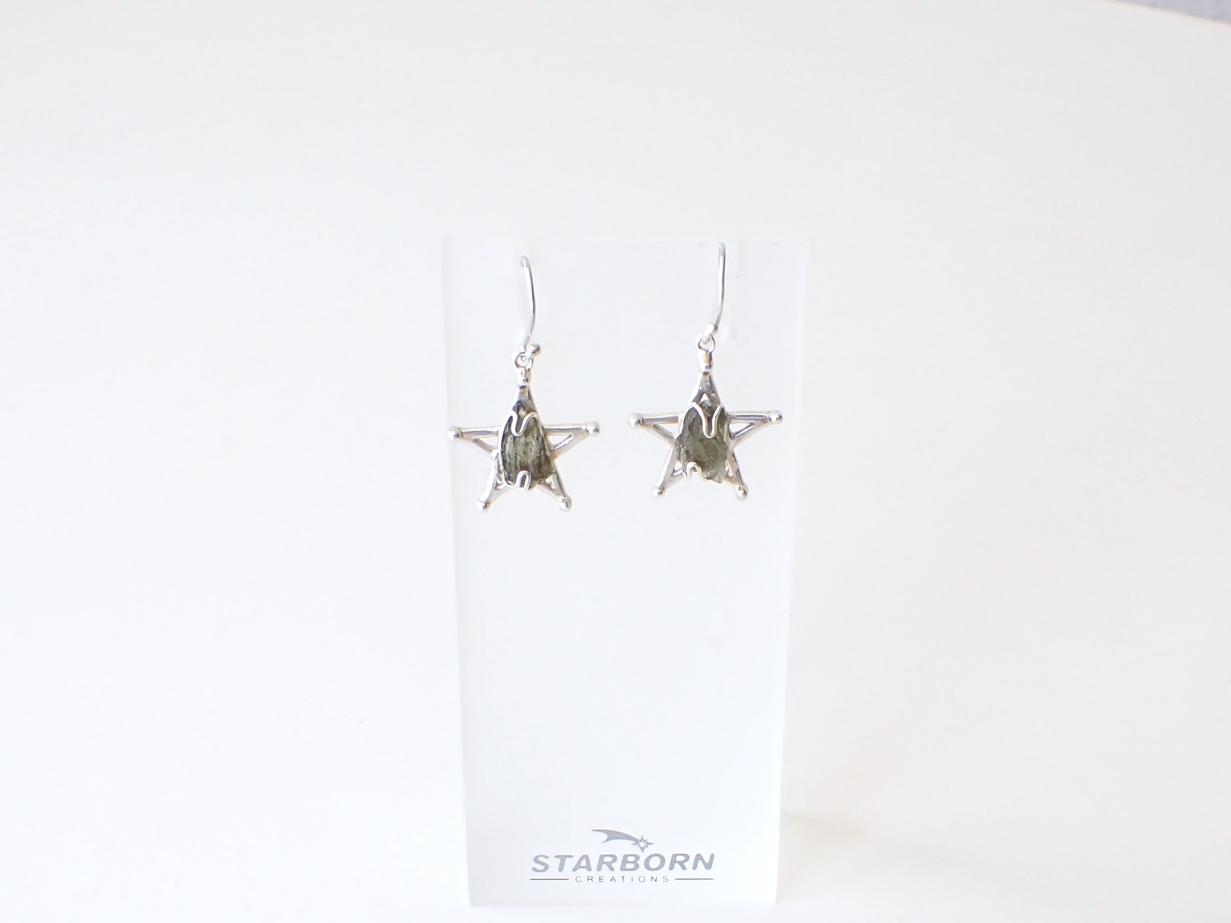 スターボーンジュエリー　モルダバイト