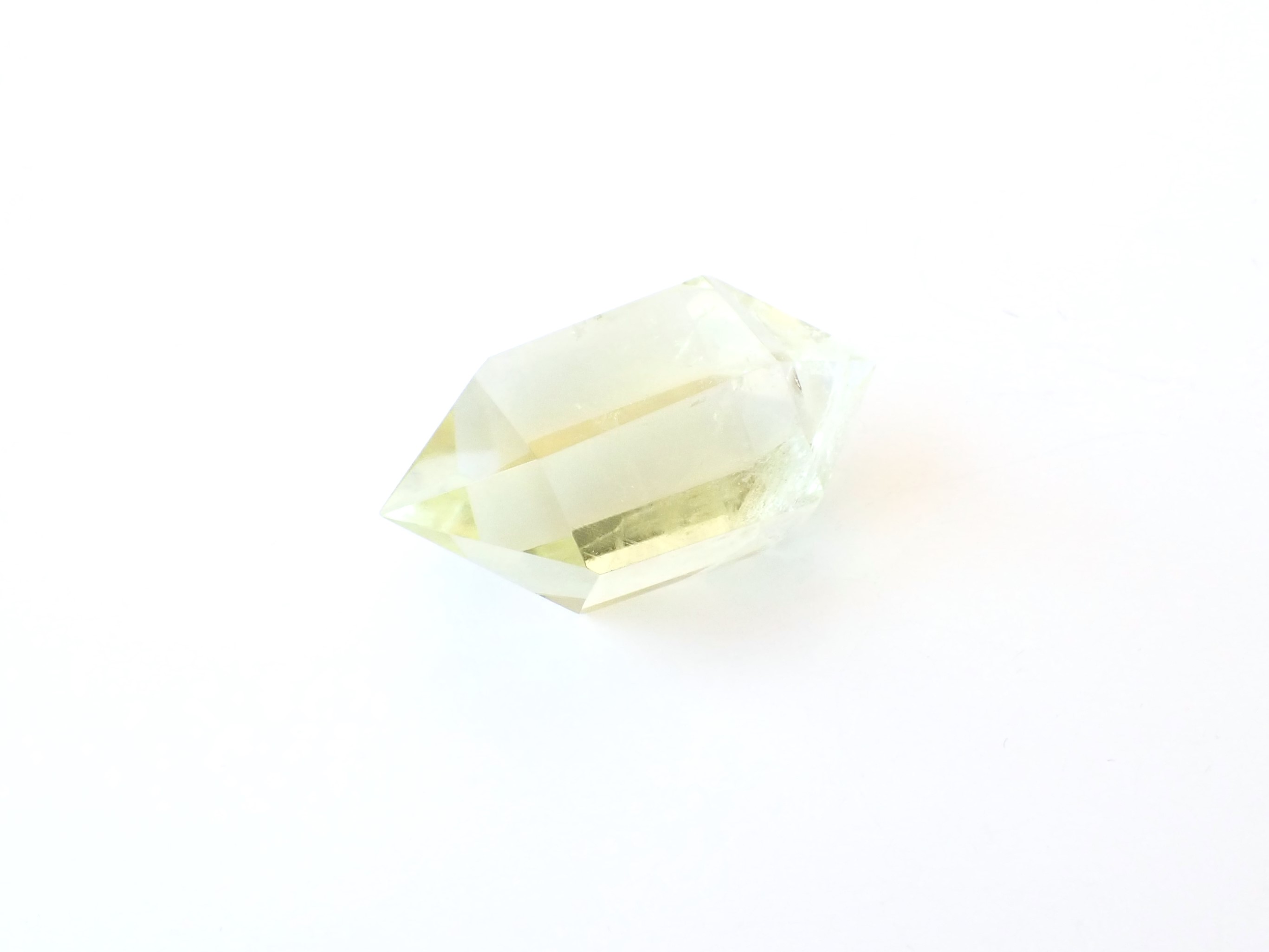 オウロヴェルデクォーツ