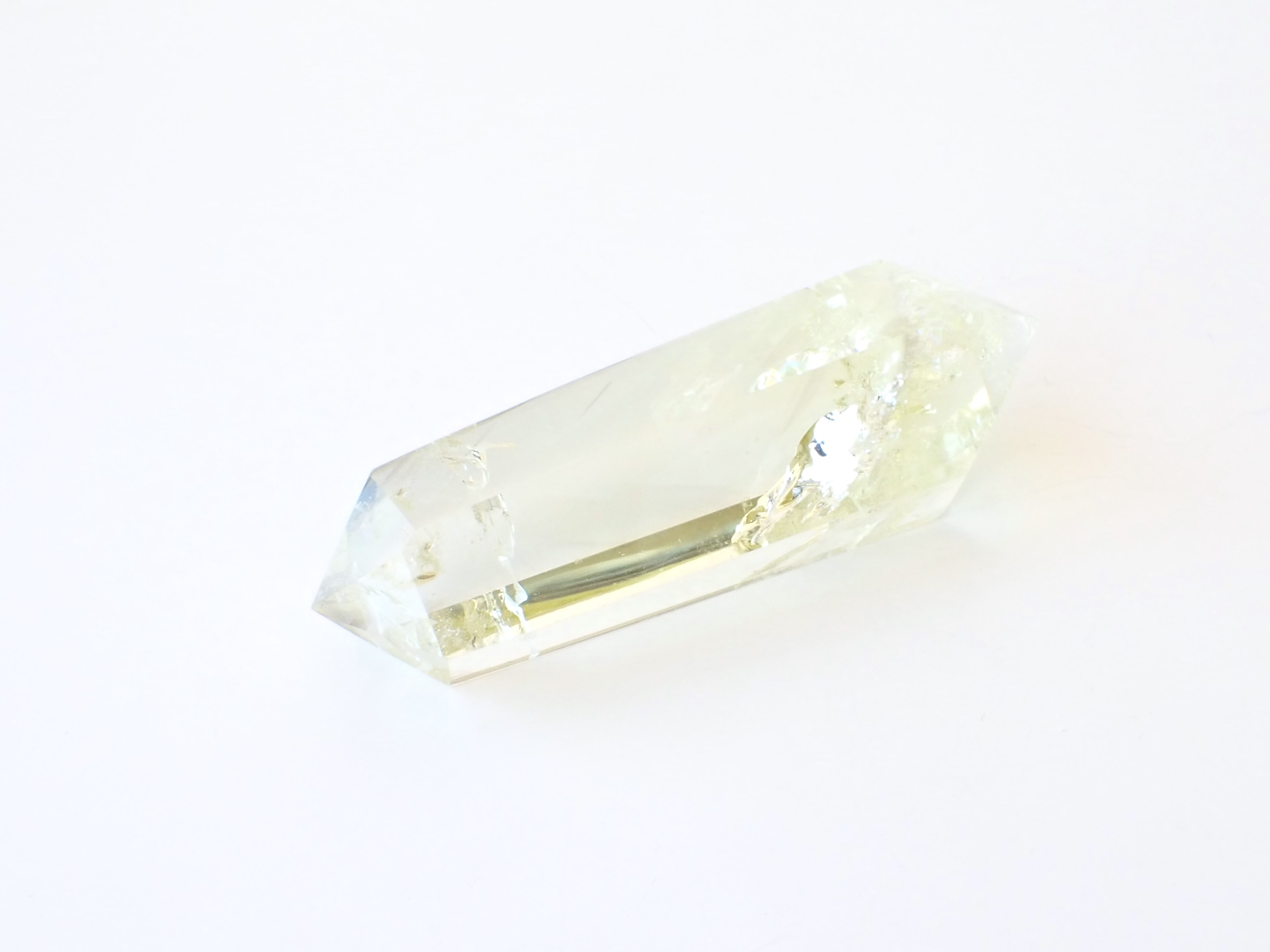 オウロヴェルデクォーツ