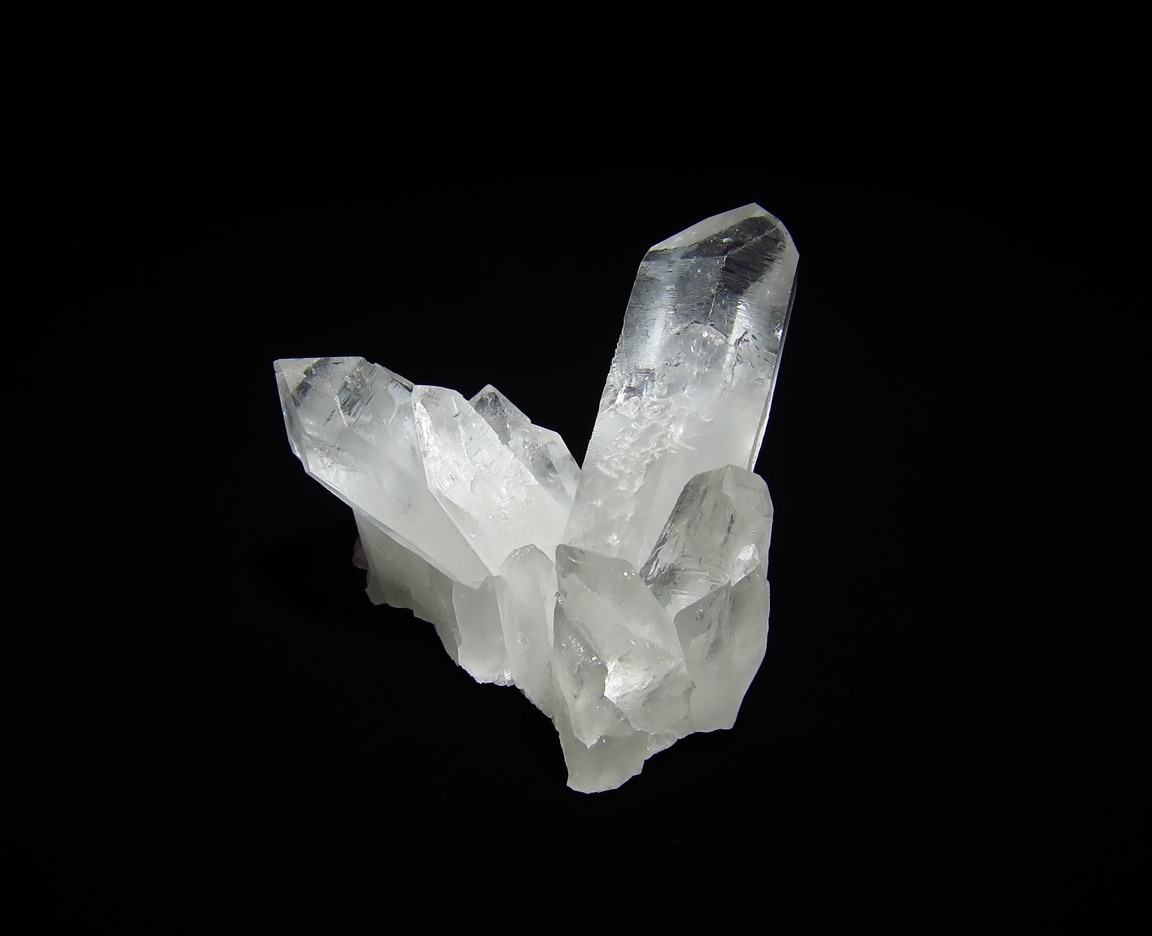 トライゴーニッククォーツ