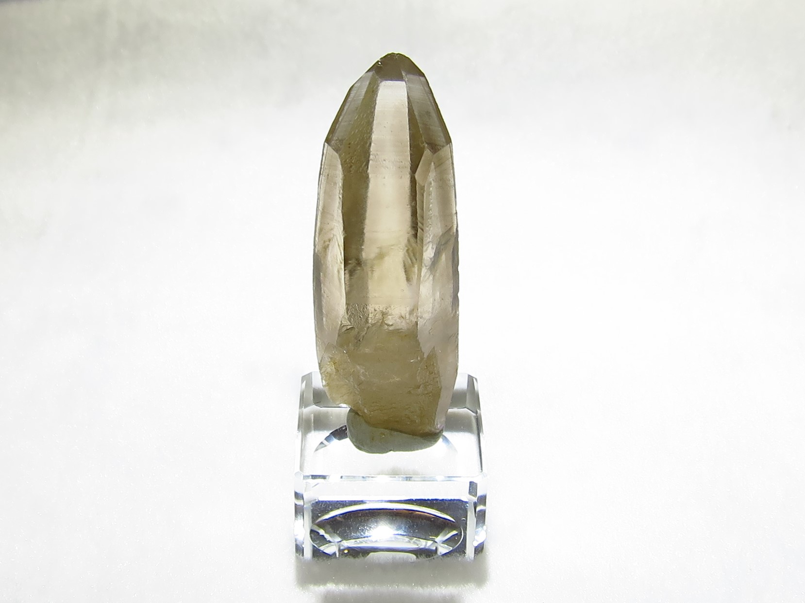 CD0071 【限定入荷・超稀少】 ゴールデンレムリアンクォーツ 原石 87g