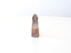 アンフィボールインクォーツポイント