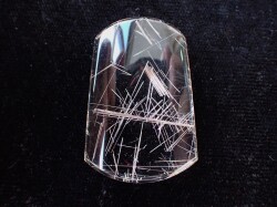 RE0650　シルバールチルクォーツ　ルース　１２．８ｇ　