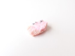 ピンクオパール原石