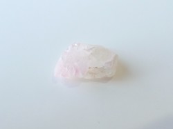 RB0273　【Melody's Collection／メロディ　コレクション】　☆HEIRLOOM  INVENTORY☆　ローズクォーツ　結晶　☆Ａ．メロディ女史証明書付☆　【各種セール割引・ポイント付与対象外】