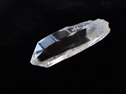 MP0020　タンザニア産　モンドクォーツ　１５２．８ｇ　