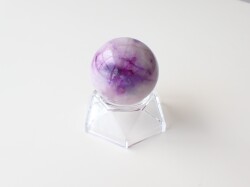 SB0272　【プレミアム】　☆稀少☆　ラベンダーピンクスギライト　スフィア（丸玉）　直径：４１ｍｍ　☆台座付き☆
