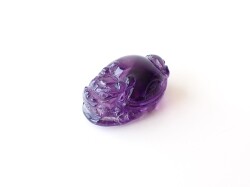 ロングイアメジスト