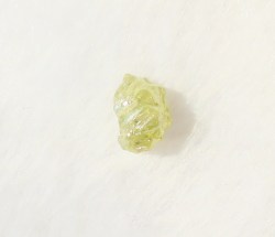 ダイヤモンド　原石
