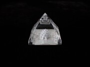 CC0647　ガネーシュヒマール産　ヒマラヤ水晶　シュリヤントラ　ピラミッド　６０．７ｇ