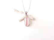 レッドアンフィボールインクォーツ