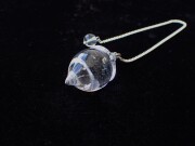 CC0599　ガネーシュヒマール産　ヒマラヤ水晶　摩尼（マニ）宝珠型　ペンデュラム