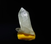 トライゴーニッククォーツ