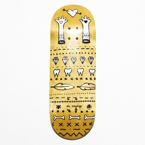 【BR147】BerlinWood/EnVoyage metallic glove - Hearts/シングルデッキ