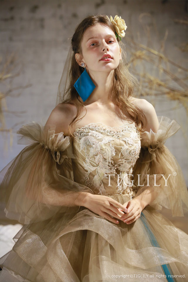 カラードレス　ウェディングドレス カラードレス | ブライド | TAKAMI BRIDAL | ウエディングドレス・和装