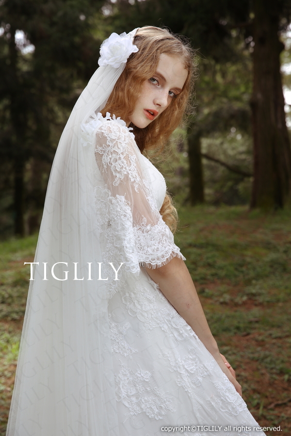 【美品】TIGLILY ホワイトウェディングドレス TIGLILY】ウェディングドレス＿ホワイトドレス（w2001）