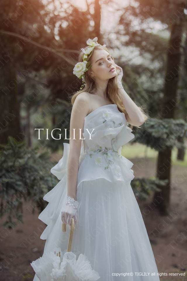 TIGLILY ホワイトドレスw320