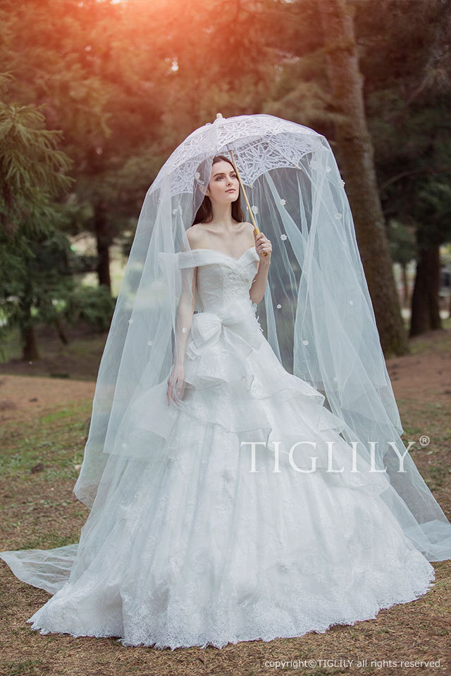【りぃずページ】Ｓサイズ ウェディングドレス 楽天市場】ウェディングドレス 花嫁ドレス 結婚式 ワンピース