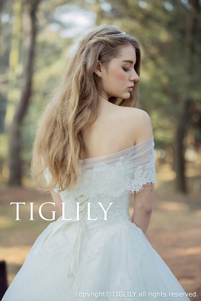 w332 リンダ Linda　TIGLILY ティグリリィ ホワイトドレス