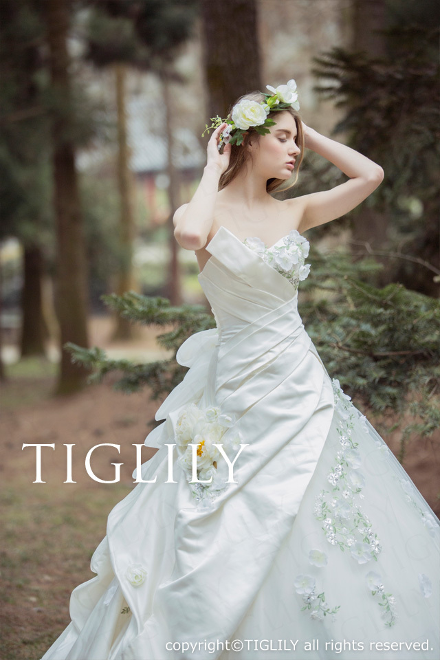 TIGLILY ホワイトドレスw333