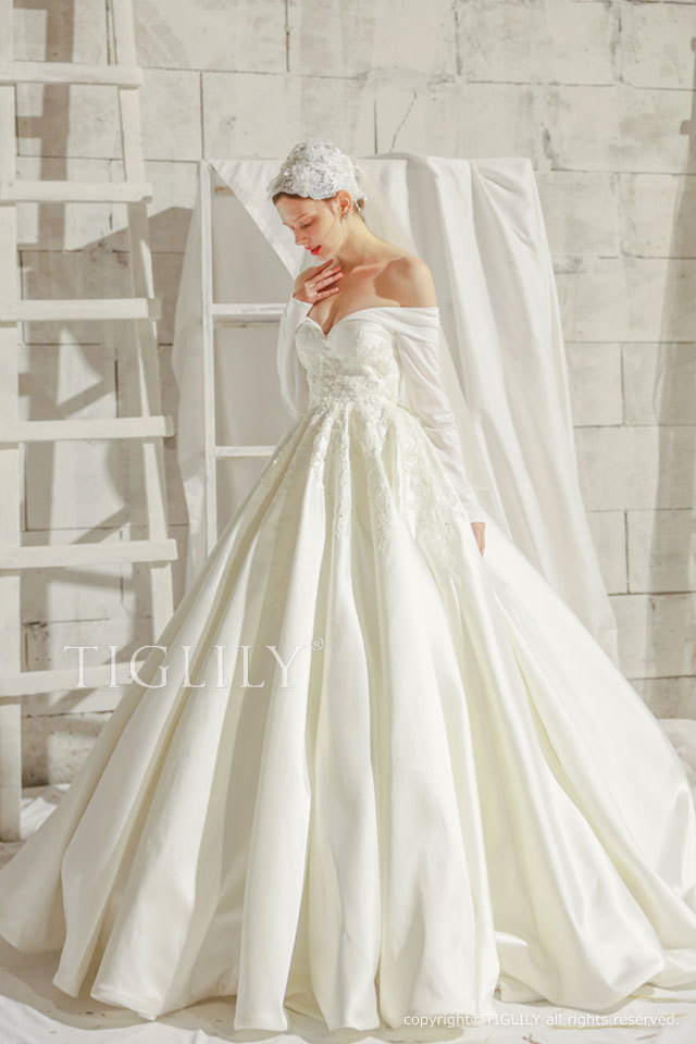 大きいサイズウェディングセット】ワタベウェディングドレスベールグローブ