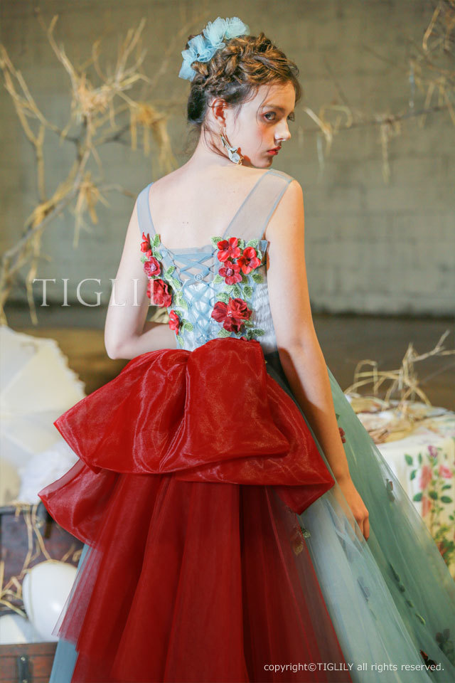 リヨン Lyon】ウェディングドレス ホワイトドレス（w512)