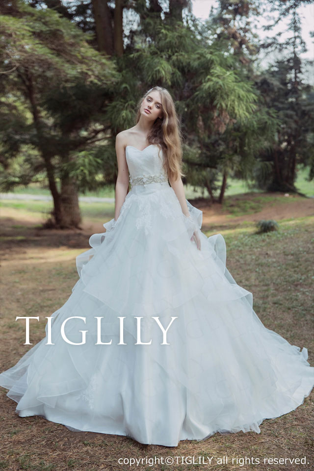 w331 TIGLILY ホワイトドレス　レベッカ Rebecca
