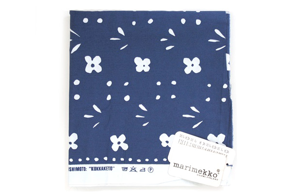 北欧ヴィンテージ　　　　　　　　　marimekko kukkaketo 184cm×138cm / ブルー(未使用）