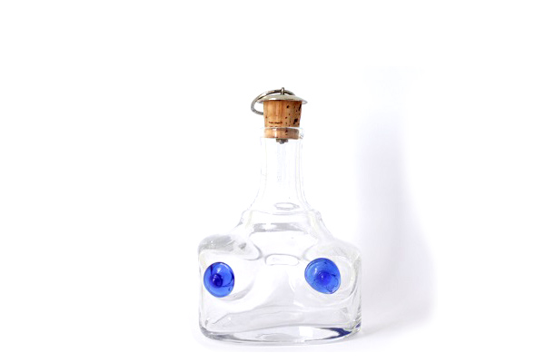 Erik Hoglund　　　　　　　　　　　　FEMALE BOTTLE/クリアー